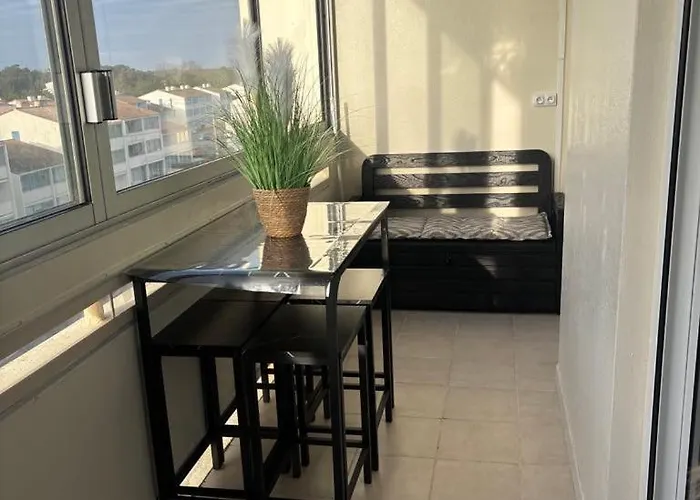 Διαμέρισμα L'emeraude, Les Pieds Dans L'eau *