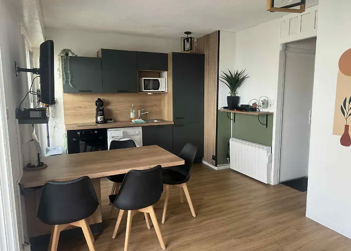 Διαμέρισμα L'emeraude, Les Pieds Dans L'eau *