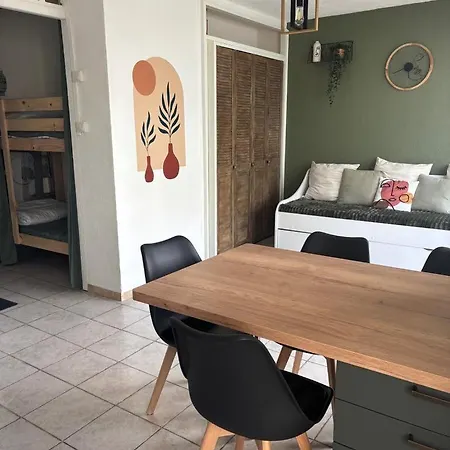 L'emeraude, Les Pieds Dans L'eau Apartment