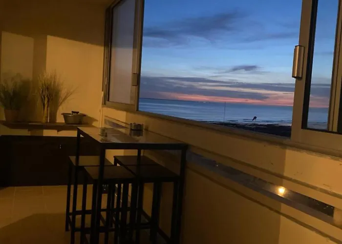 Apartamento L'emeraude, Les Pieds Dans L'eau